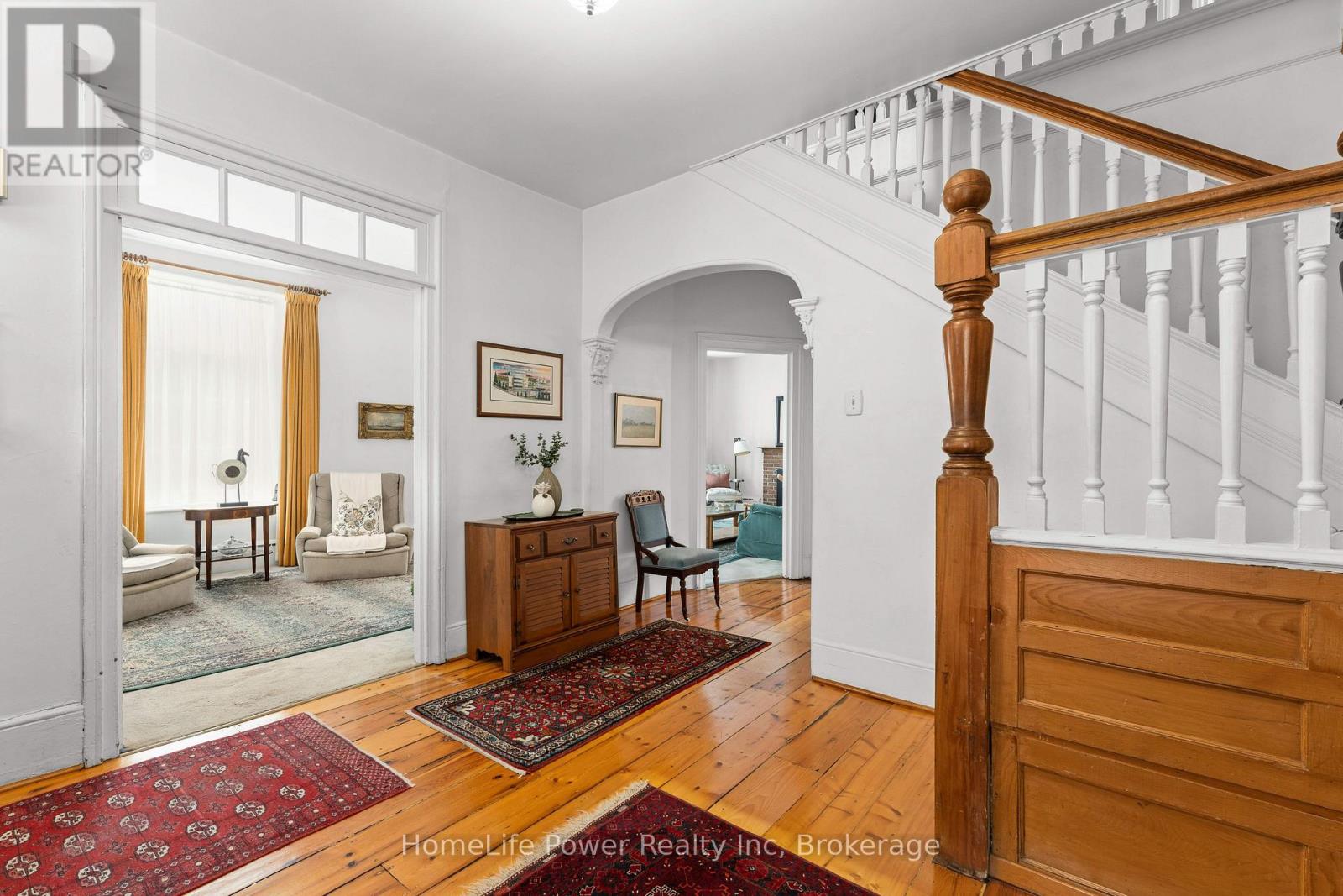 2 Alwington Avenue, Kingston (Central City East), Ontario  K7L 4R3 - Photo 7 - X12663804