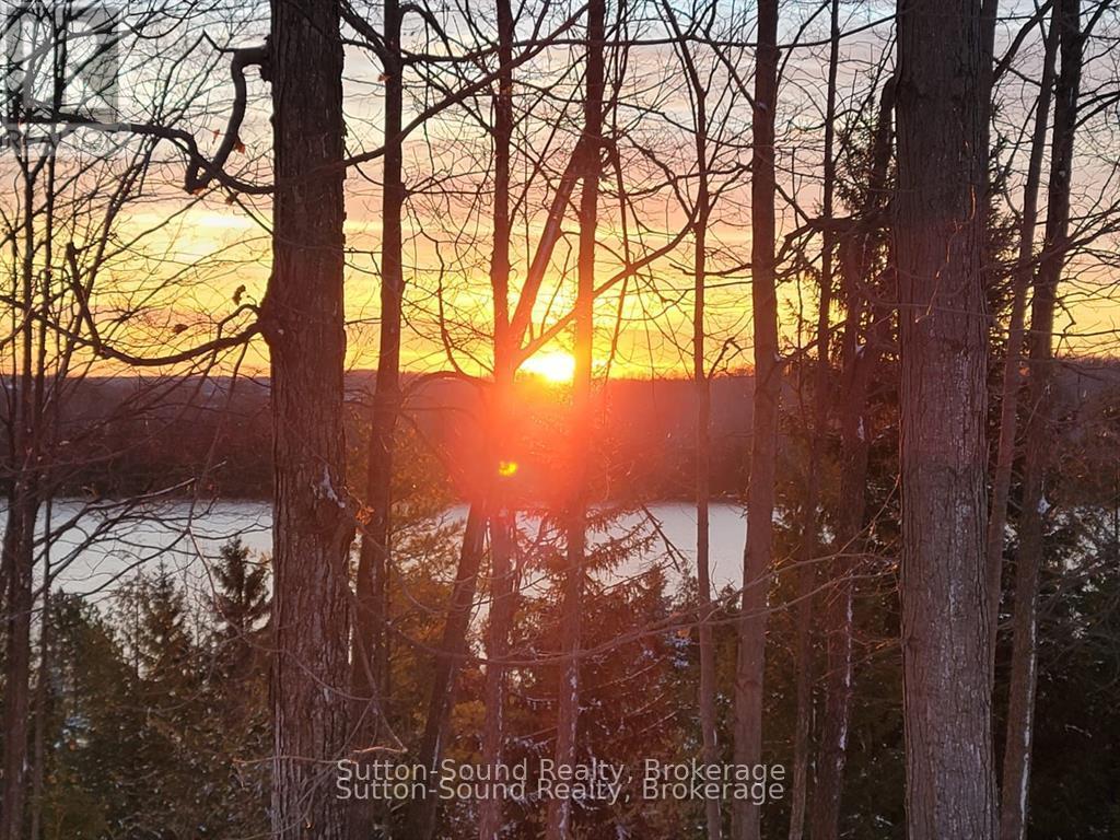 124 Golden Pond Drive, South Bruce Peninsula, Ontario  N0H 2T0 - Photo 30 - X12663880