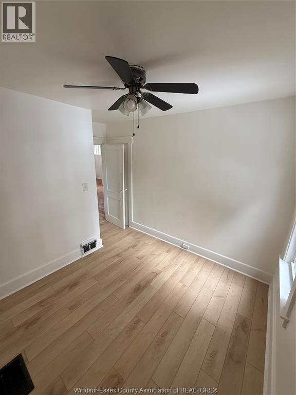 217 Campbell Avenue, Windsor, Ontario  N9B 2H1 - Photo 8 - 26000231