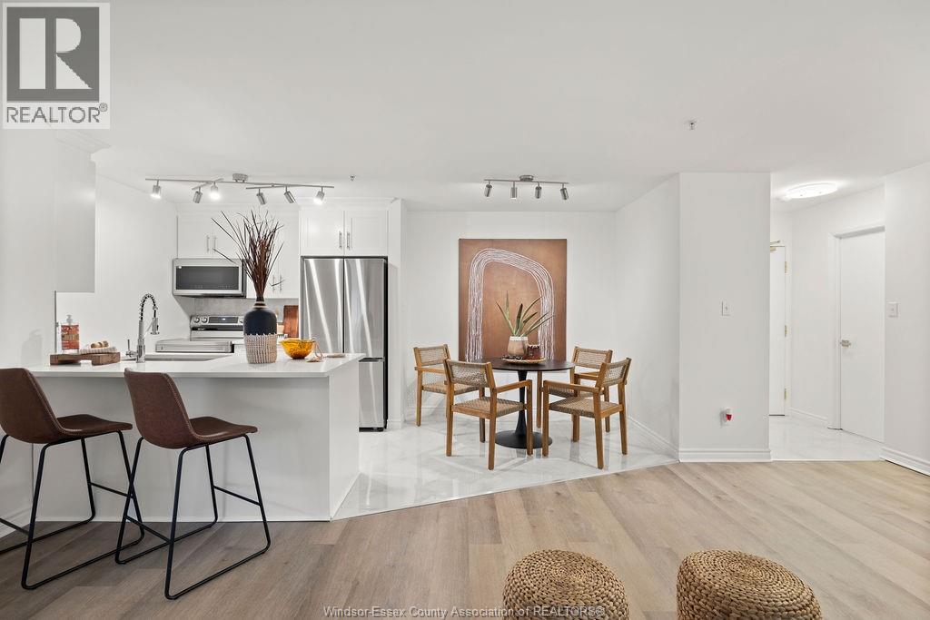 1535 Grand Marais Road Unit# 301, Windsor, Ontario  N9E 4W2 - Photo 4 - 26000225