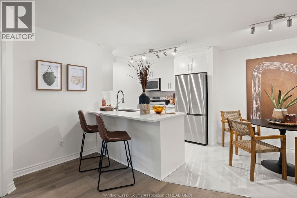 1535 Grand Marais Road Unit# 301, Windsor, Ontario  N9E 4W2 - Photo 5 - 26000225