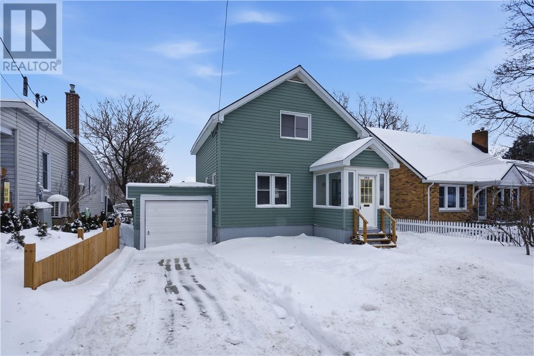 202 Eyre Street, Sudbury, Ontario  P3C 4B2 - Photo 2 - 2125974