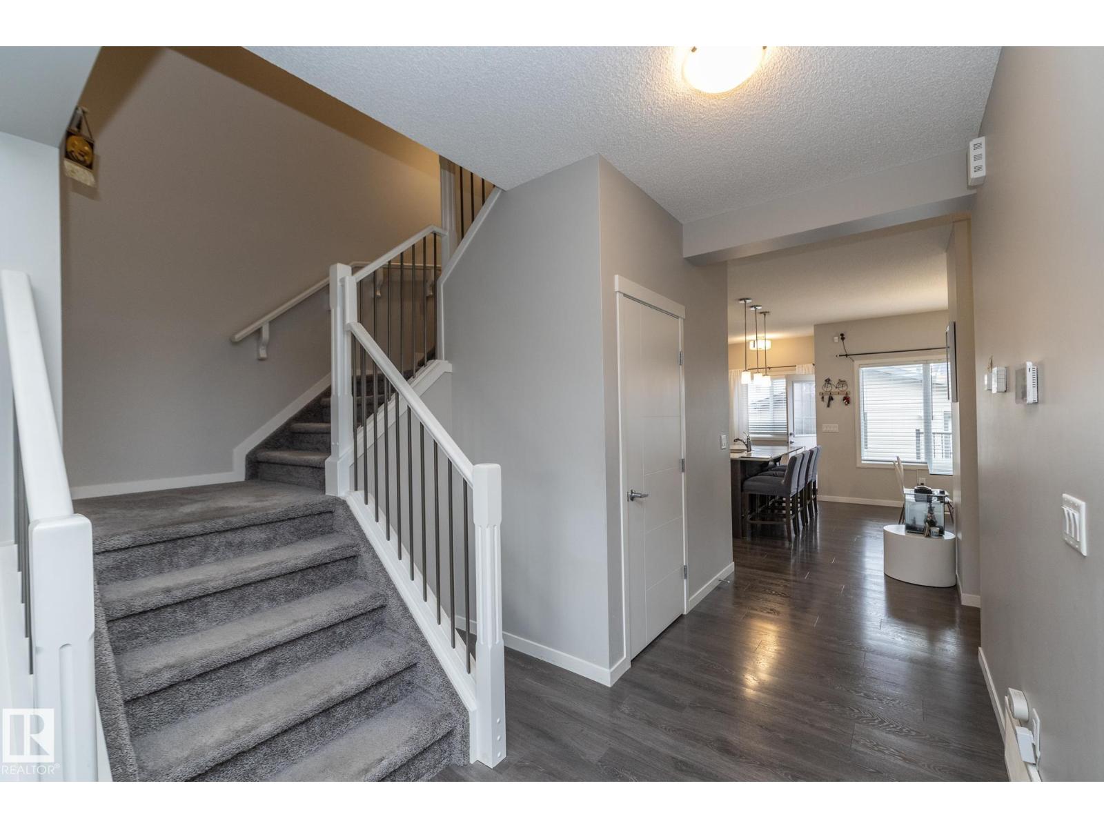 17147 49 St Nw, Edmonton, Alberta  T5Y 3P3 - Photo 8 - E4463531