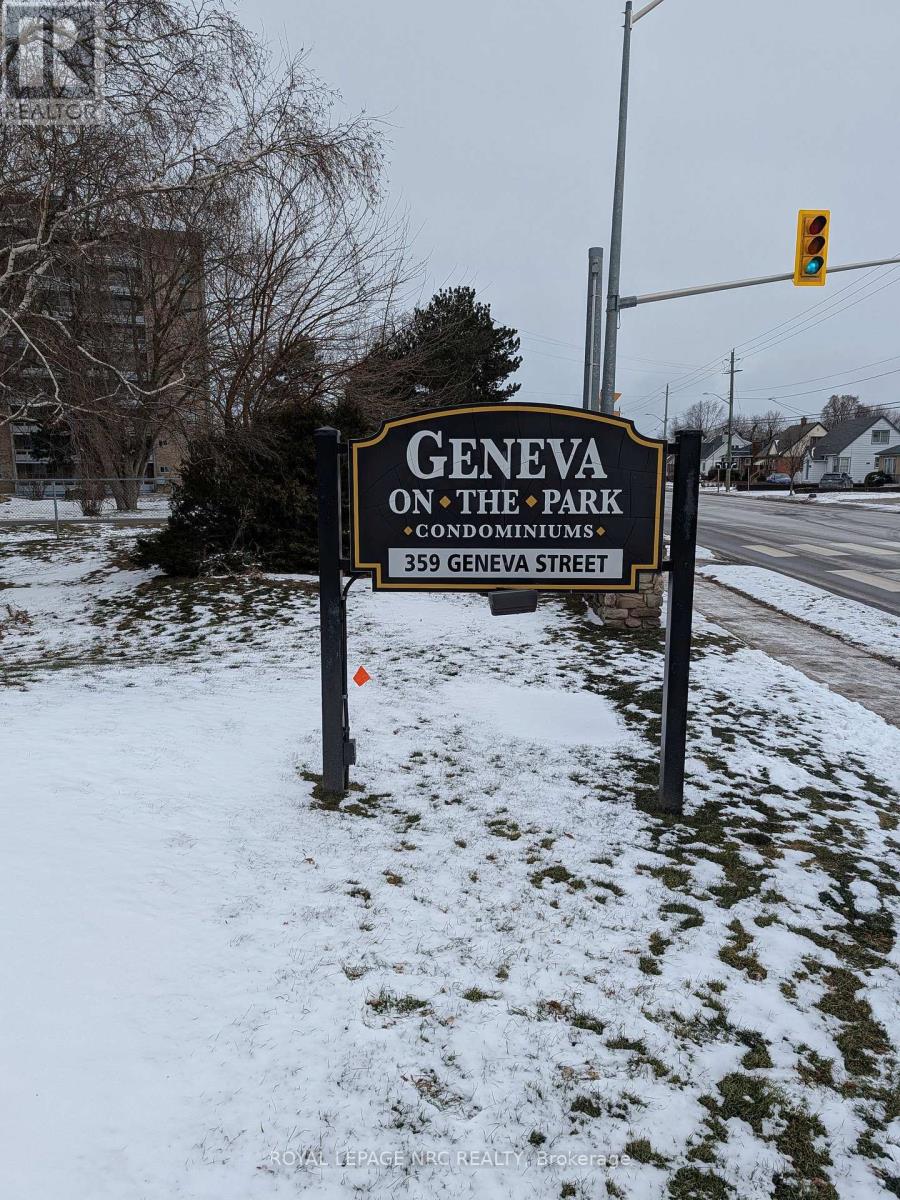 909 - 359 Geneva Street N, St. Catharines, Ontario  L2N 2G5 - Photo 2 - X12663800