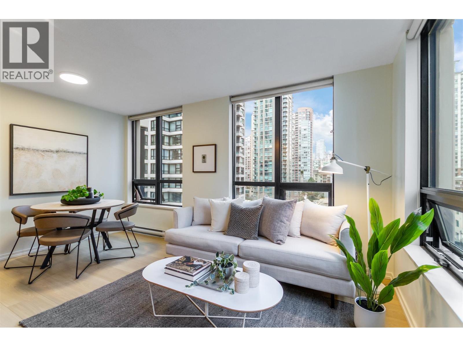 1109 909 Mainland Street, Vancouver, British Columbia  V6B 1S3 - Photo 2 - R3075939