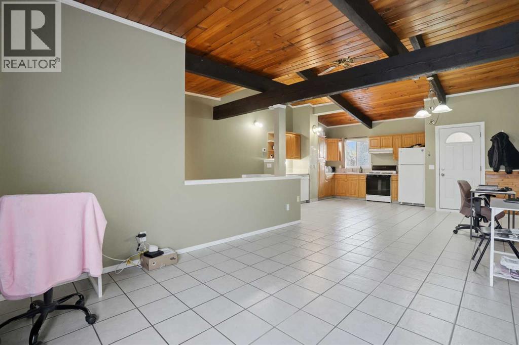 107 Pinemont Bay Ne, Calgary, Alberta  T1Y 2V7 - Photo 11 - A2276905