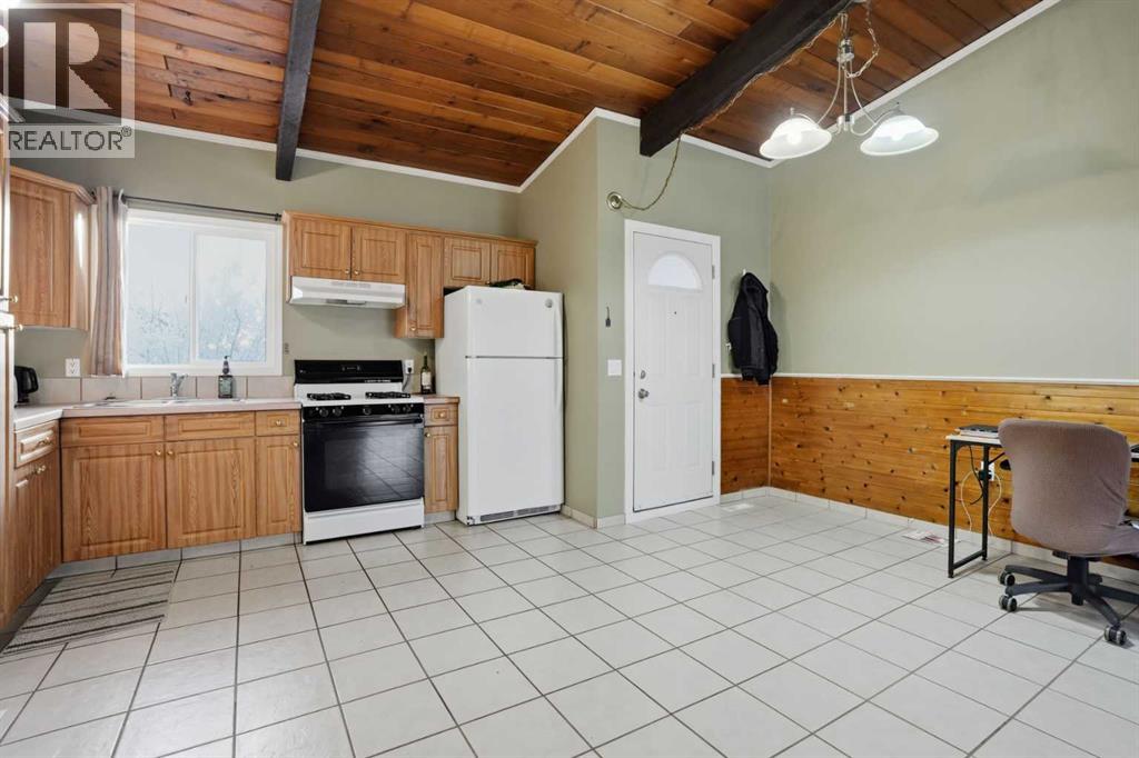 107 Pinemont Bay Ne, Calgary, Alberta  T1Y 2V7 - Photo 2 - A2276905