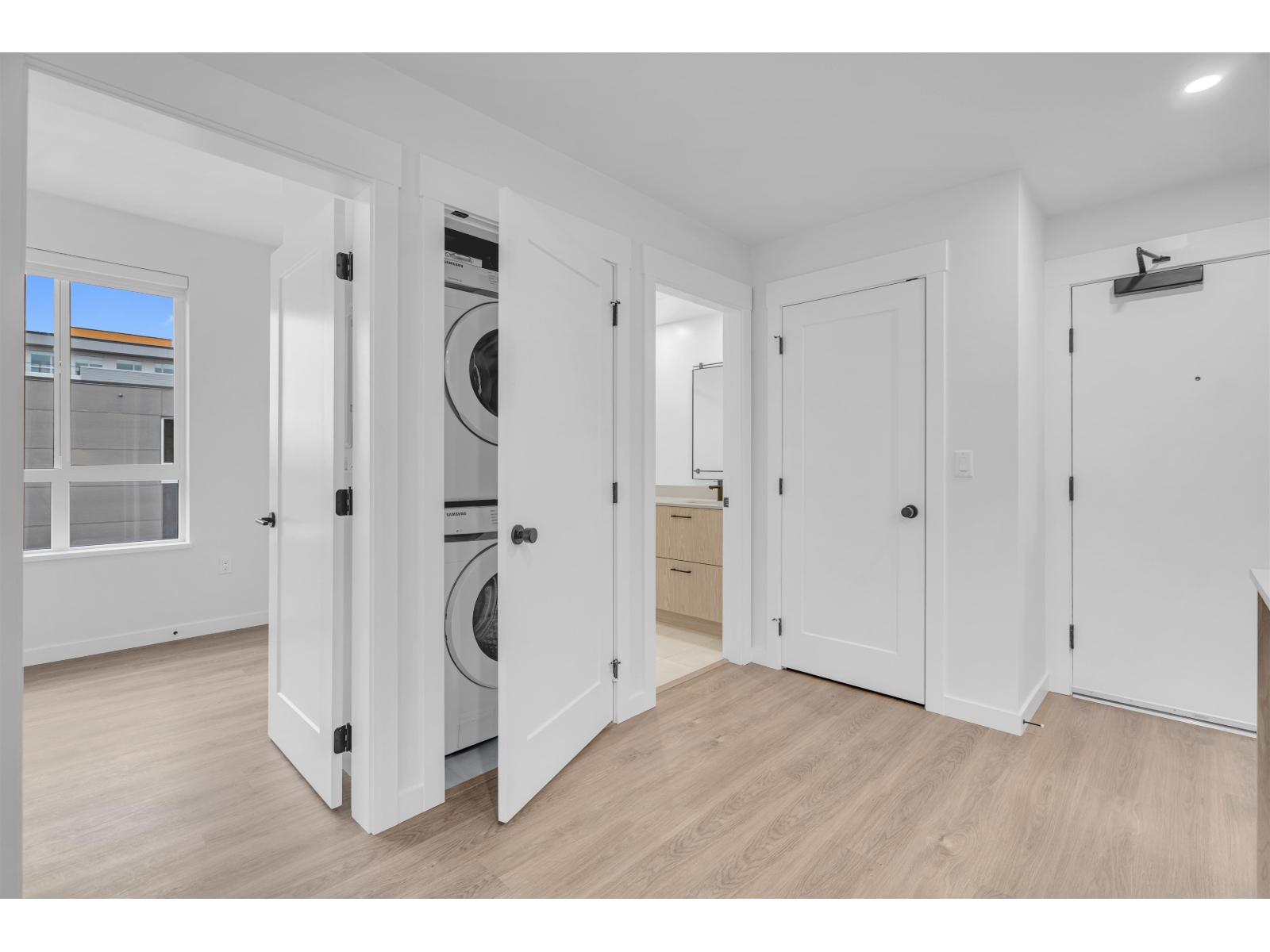 412 27249 Aldergrove Town Centre Drive, Langley, British Columbia  V4W 3N7 - Photo 12 - R3076025