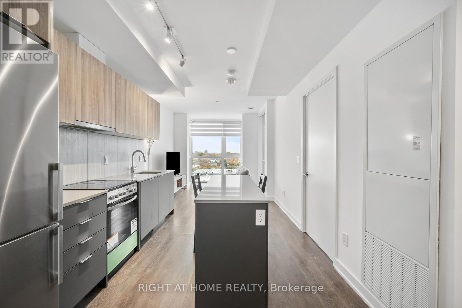 607 - 8 Tippett Road, Toronto, Ontario  M3H 0E7 - Photo 11 - C12663792