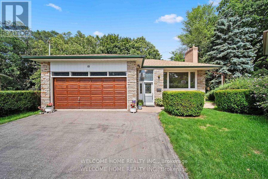 10 PENGELLY COURT, Toronto, Ontario