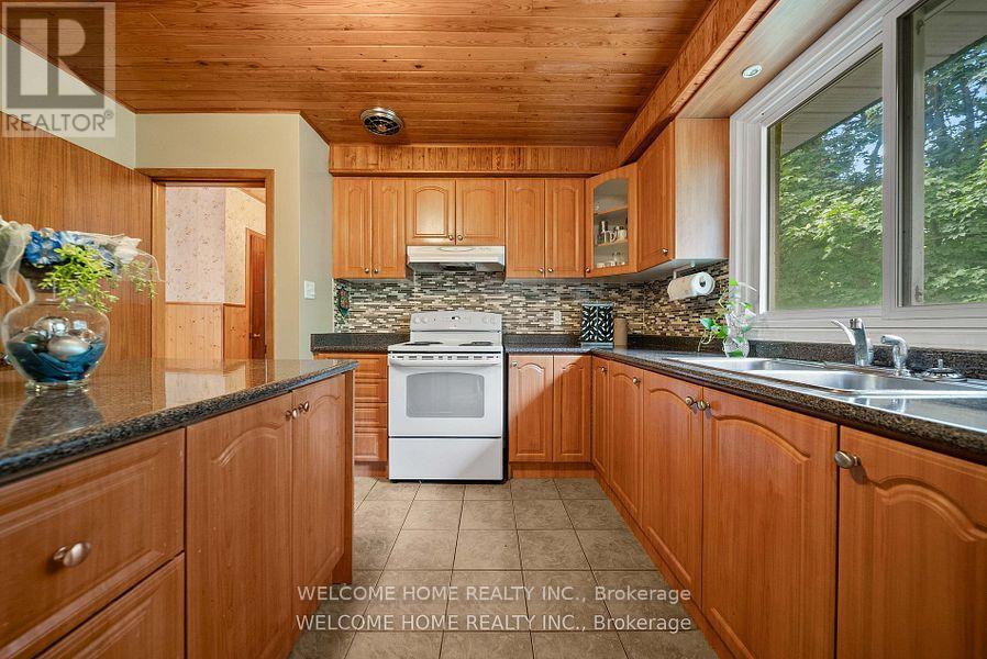 10 Pengelly Court, Toronto, Ontario  M1L 4L9 - Photo 15 - E12663816