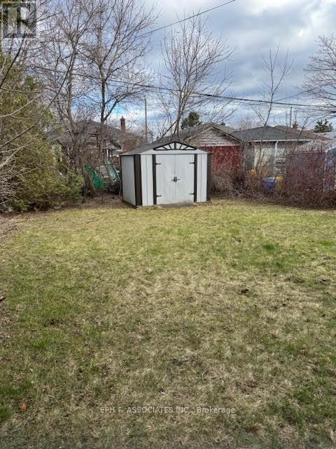 29 Stavely Avenue, Toronto, Ontario  M1K 4P2 - Photo 4 - E12663828