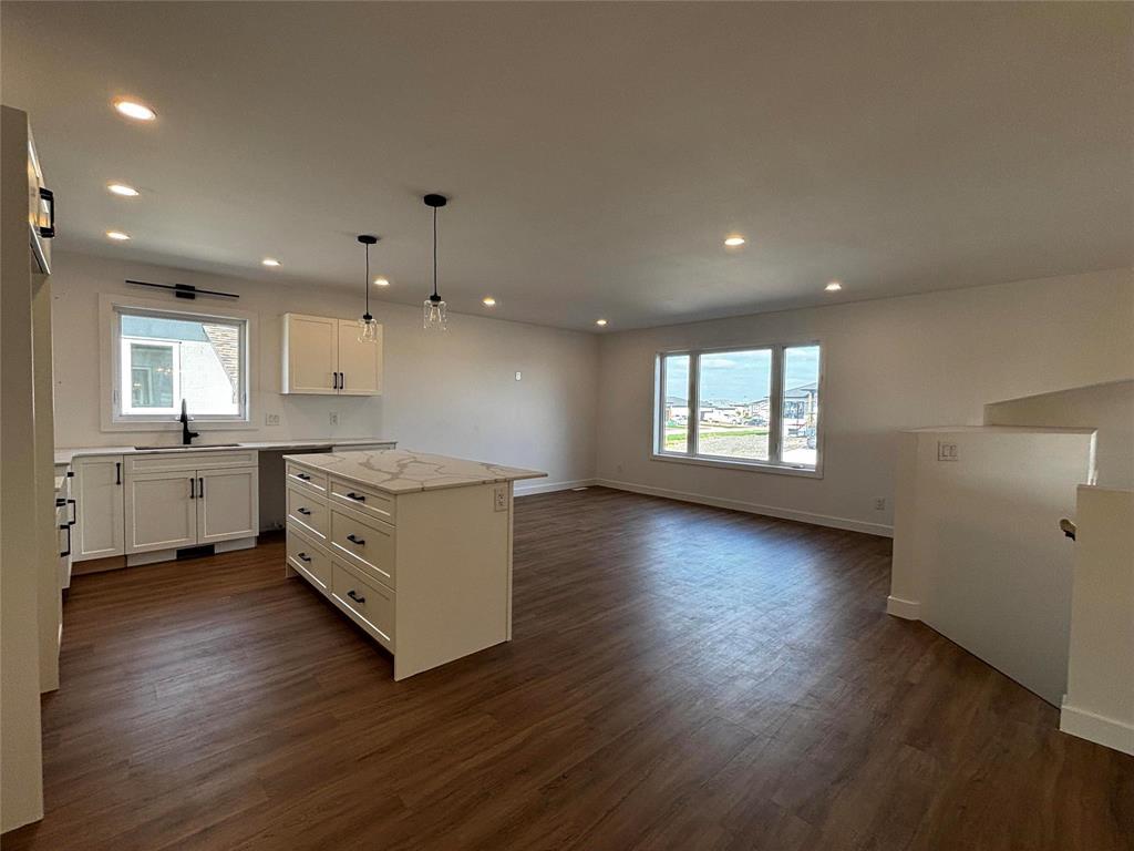 75 Harvest Bay, Blumenort, Manitoba  R5G 0C1 - Photo 6 - 202600279