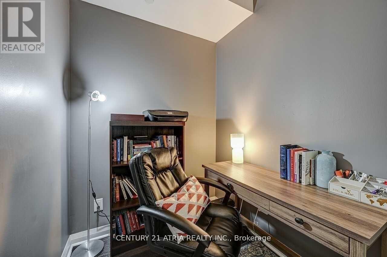 1111 - 55 Oneida Crescent, Richmond Hill, Ontario  L4B 4T9 - Photo 21 - N12663824