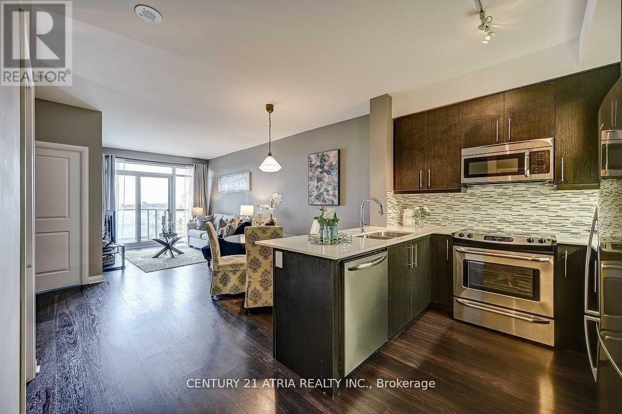 1111 - 55 Oneida Crescent, Richmond Hill, Ontario  L4B 4T9 - Photo 4 - N12663824