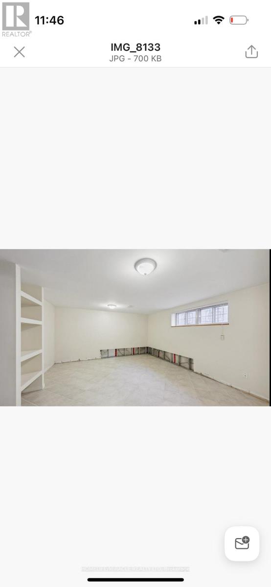 26 Anola Place, Toronto, Ontario  M1K 4W7 - Photo 8 - E12662248