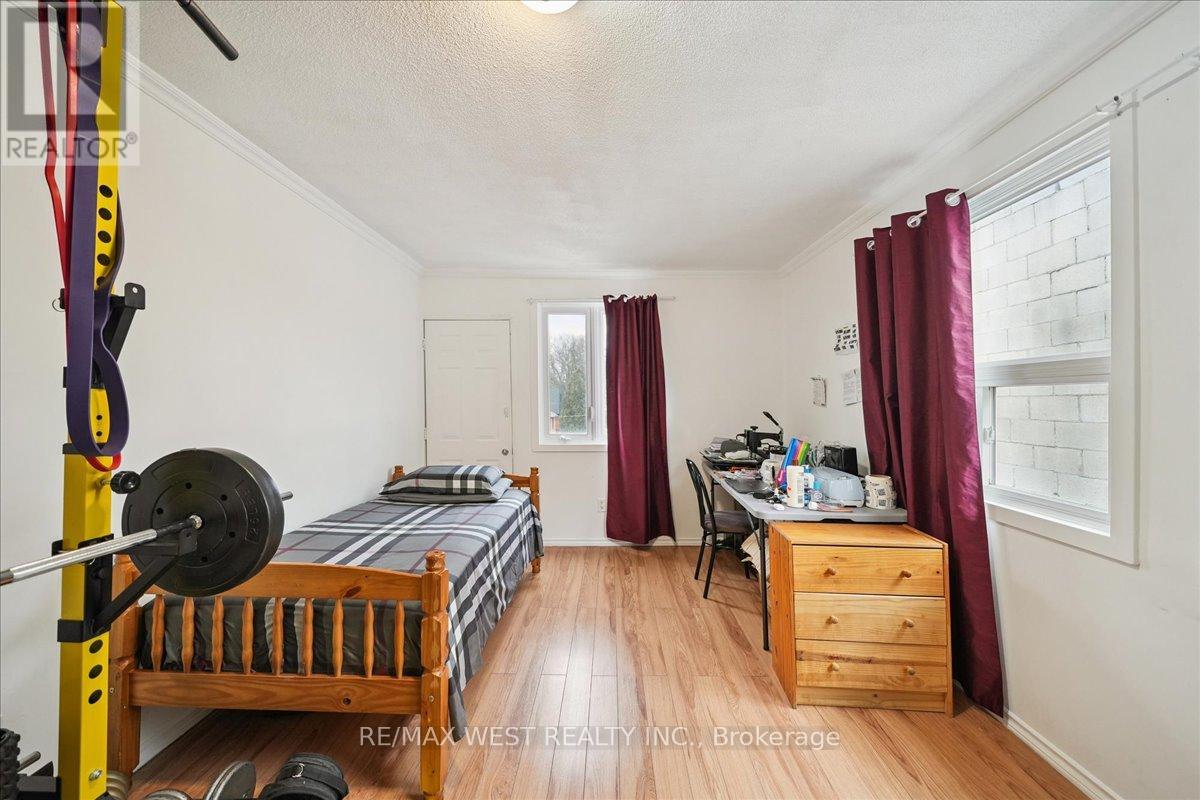 1281 Queen Street W, Toronto (South Parkdale), Ontario  M6K 1L6 - Photo 9 - W12659500