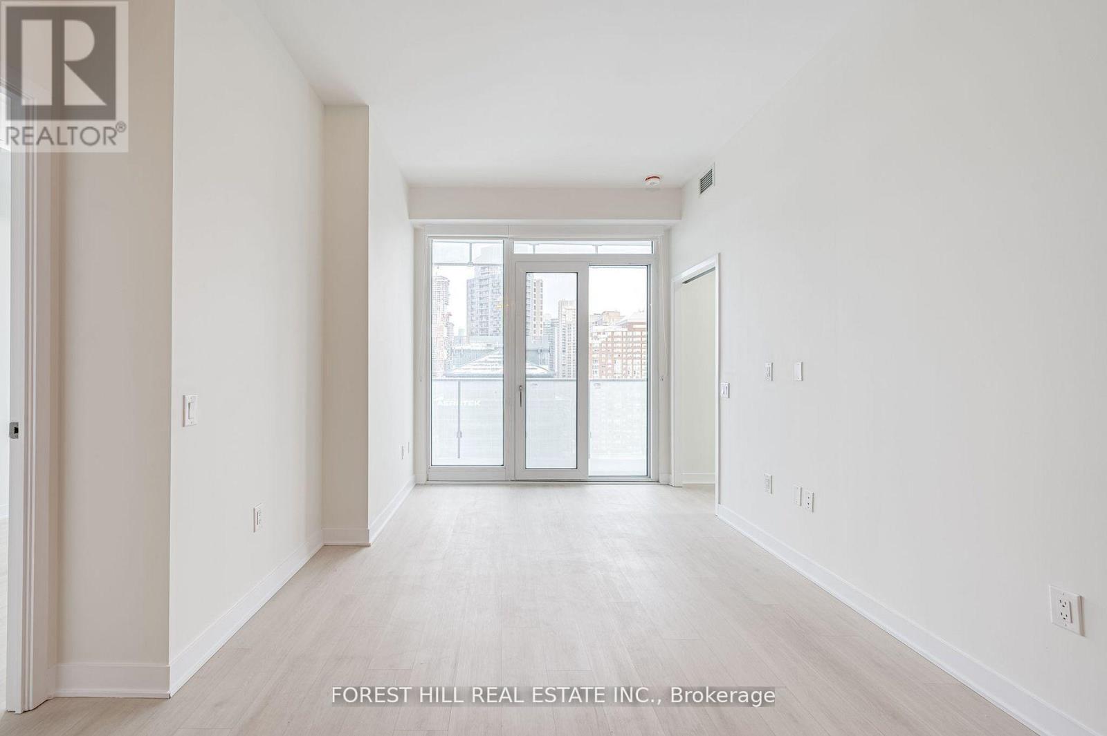 1201 - 3900 Confederation Parkway, Mississauga, Ontario  L5B 0M3 - Photo 11 - W12663790