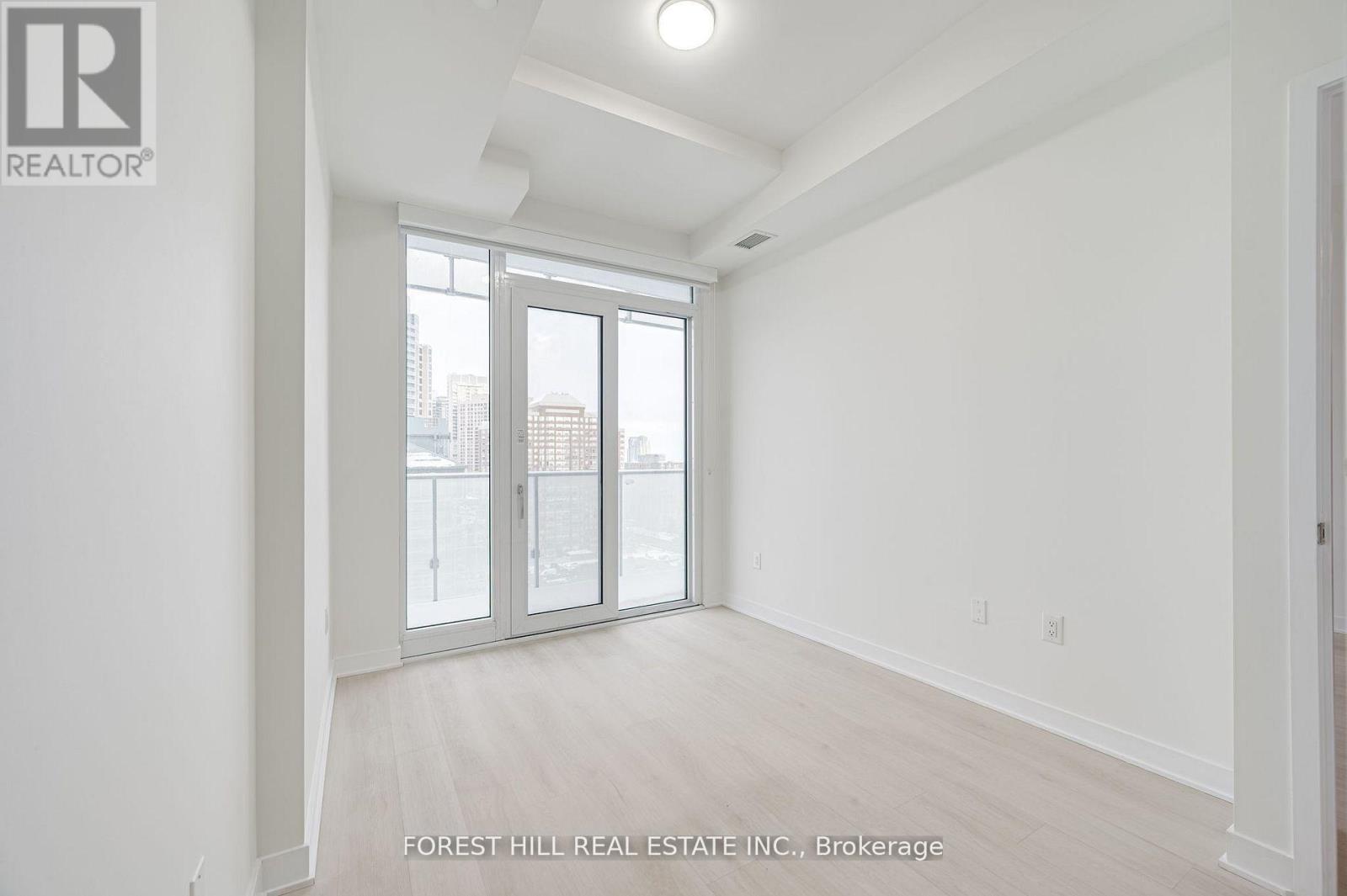 1201 - 3900 Confederation Parkway, Mississauga, Ontario  L5B 0M3 - Photo 13 - W12663790