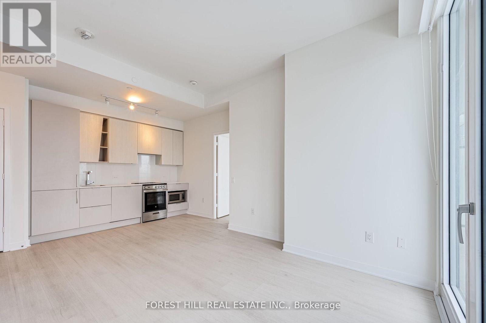 1201 - 3900 Confederation Parkway, Mississauga, Ontario  L5B 0M3 - Photo 8 - W12663790