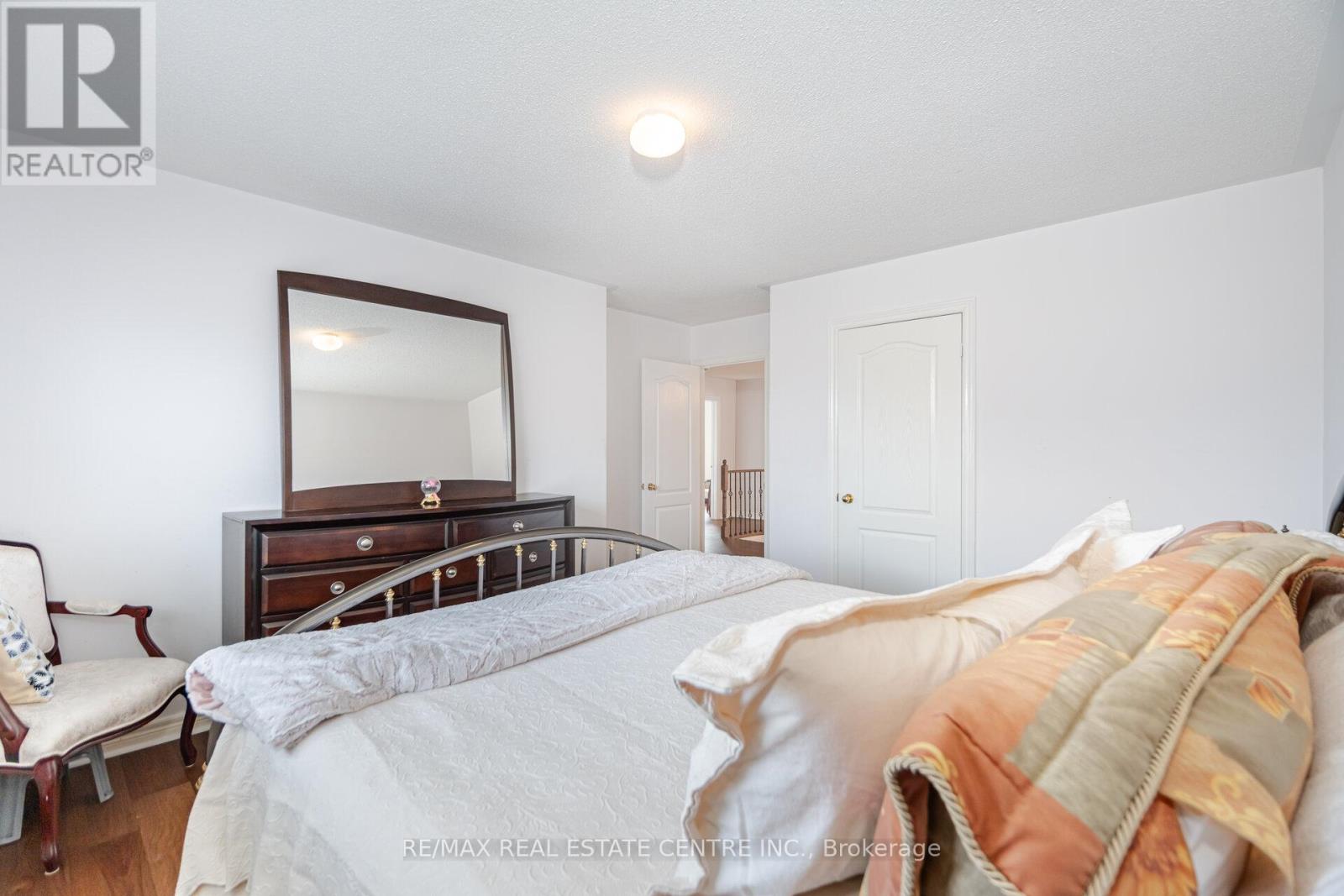 53 Wild Indigo Crescent, Brampton, Ontario  L6R 2K3 - Photo 36 - W12663820