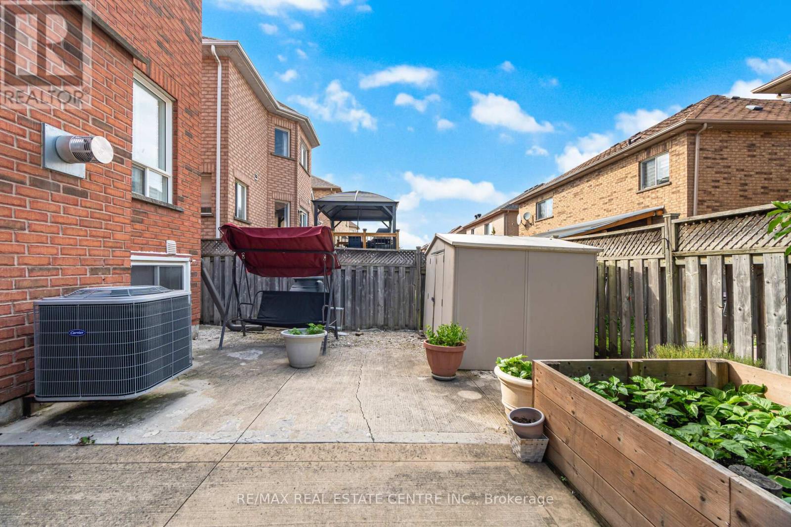 53 Wild Indigo Crescent, Brampton, Ontario  L6R 2K3 - Photo 49 - W12663820