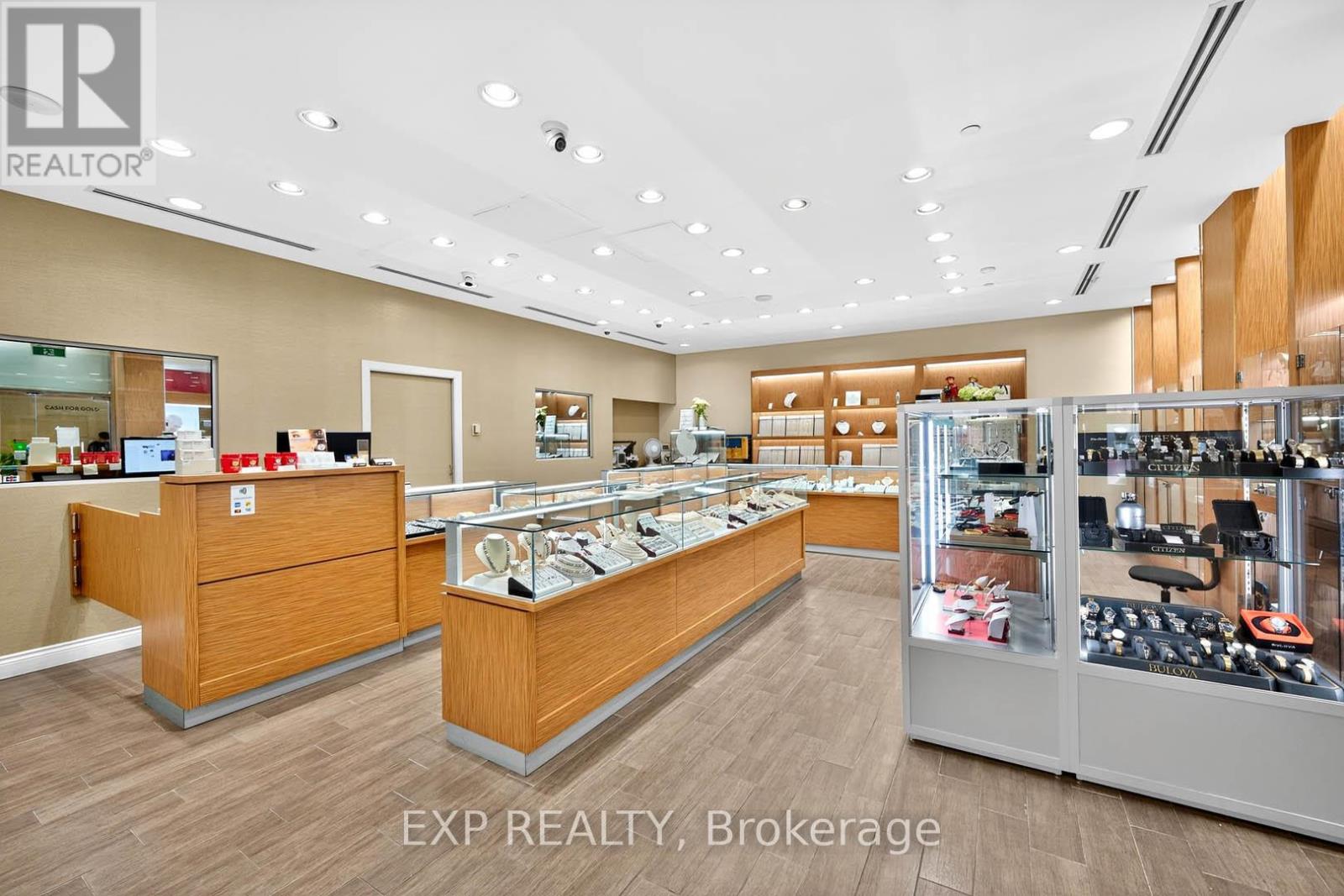 1-174 - 100 City Centre Drive, Mississauga, Ontario  L5B 2C9 - Photo 8 - W12663858