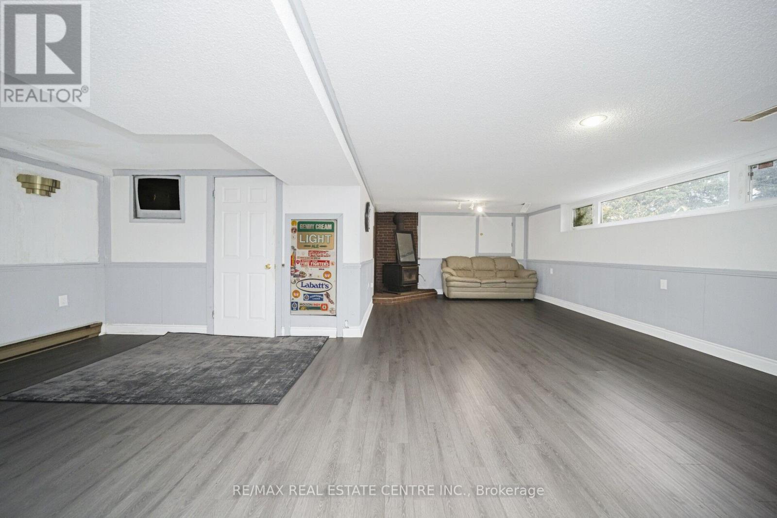 15095 Dixie Road, Caledon, Ontario  L7C 2N1 - Photo 34 - W12663864