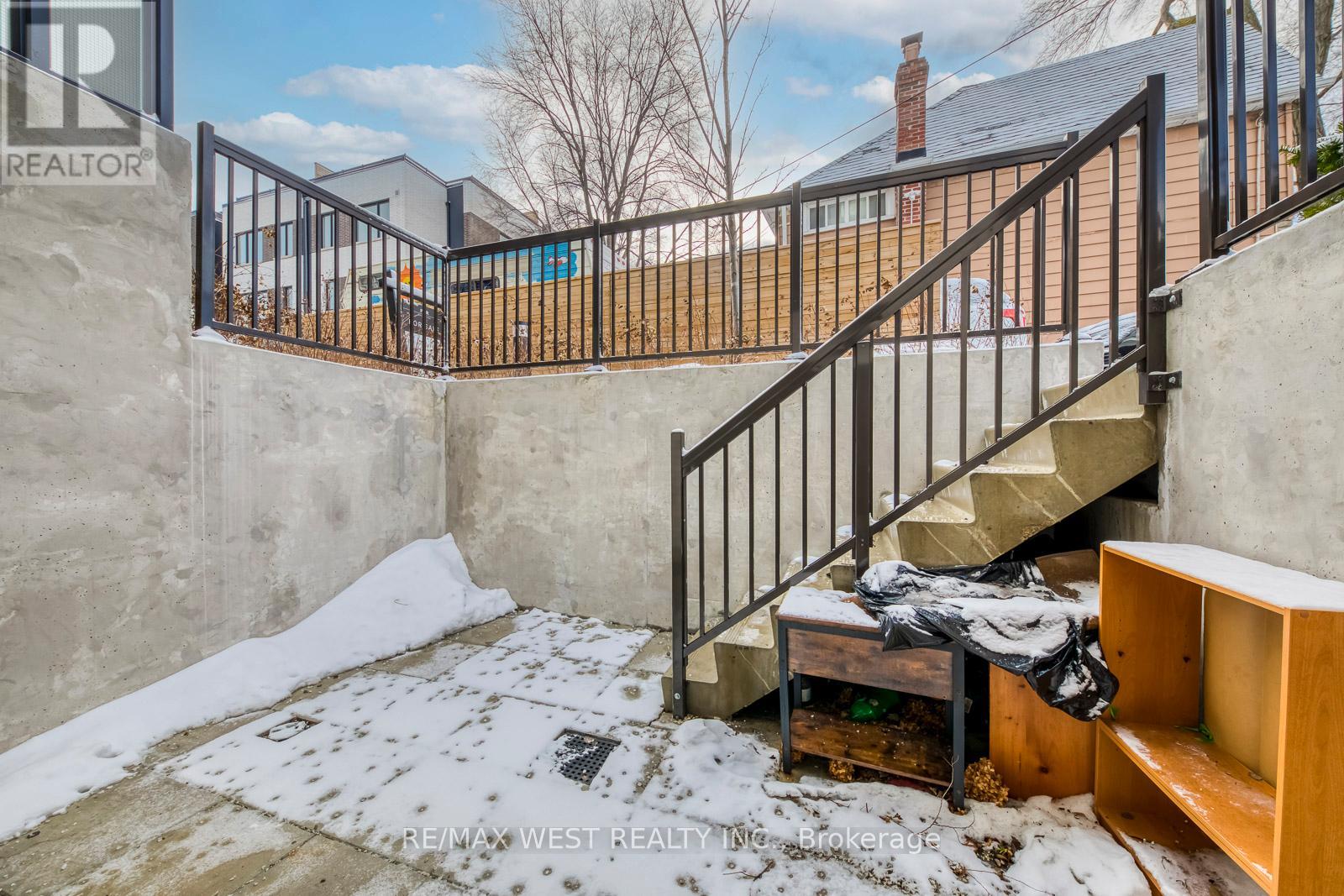 14 - 40 Ed Clark Gardens Boulevard, Toronto, Ontario  M6N 0B5 - Photo 29 - W12663874