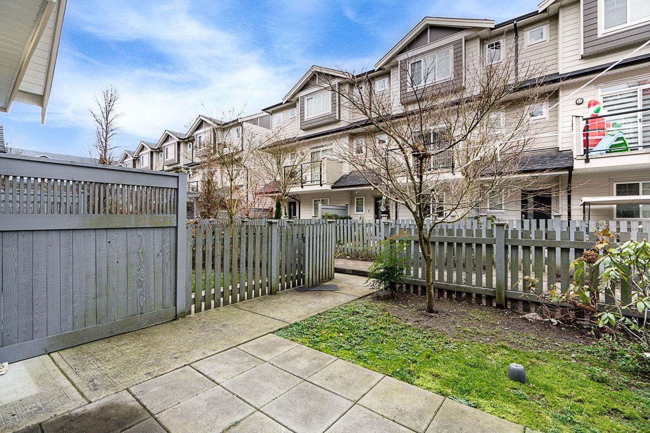 116 13898 64 Avenue, Surrey, British Columbia  V3W 1Y6 - Photo 5 - R3075000