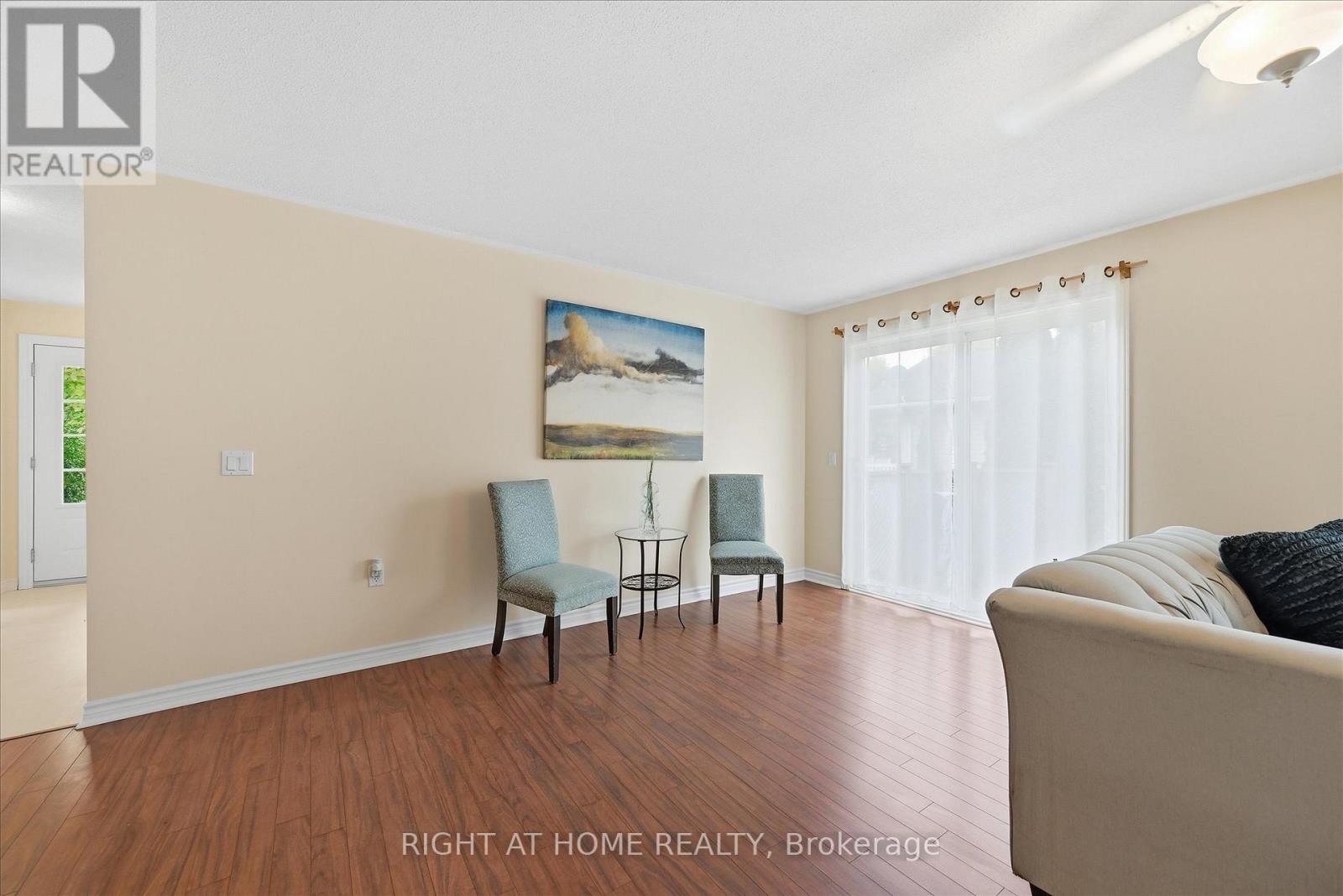 111 Gracehill Crescent, Hamilton, Ontario  L8B 1A5 - Photo 12 - X12662644