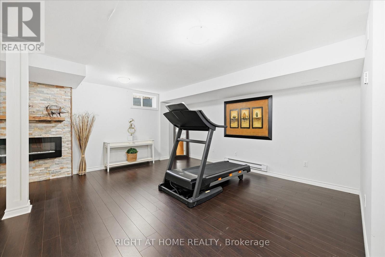 111 Gracehill Crescent, Hamilton, Ontario  L8B 1A5 - Photo 23 - X12662644