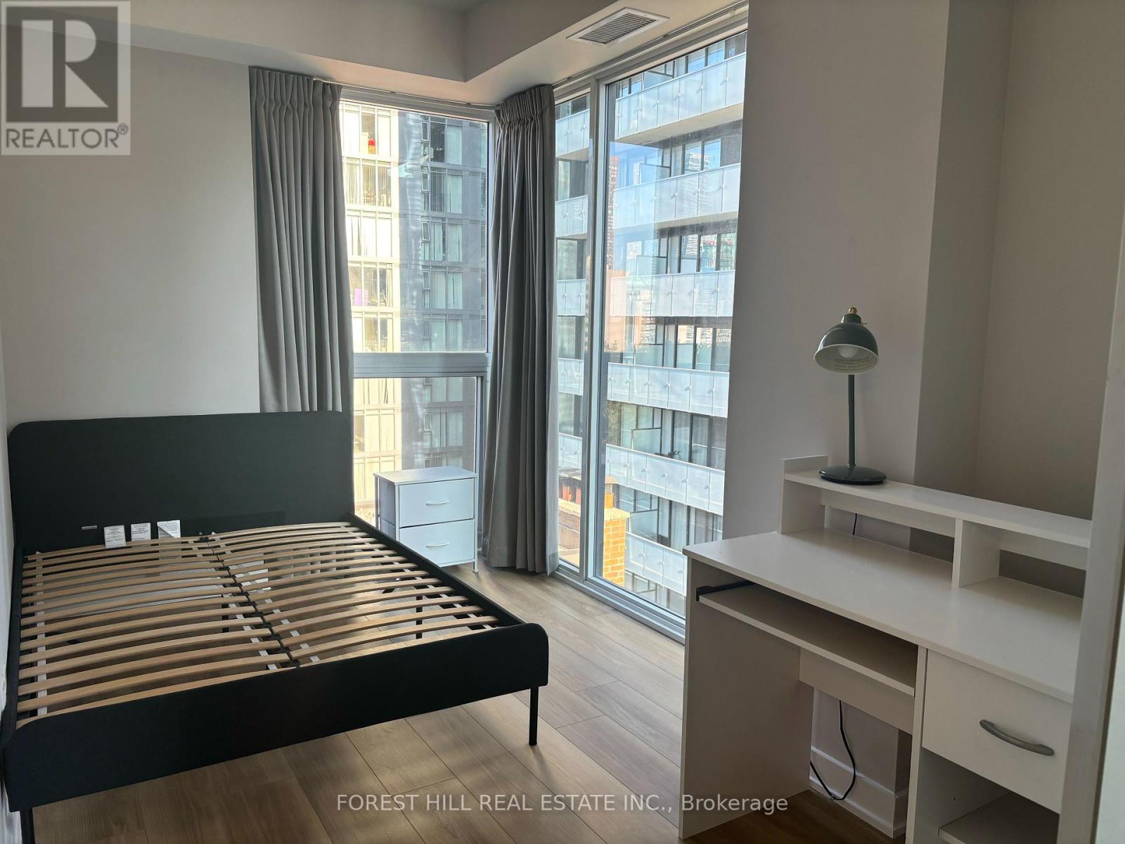 908 - 17 Dundonald Street, Toronto, Ontario  M4Y 0E4 - Photo 19 - C12597442