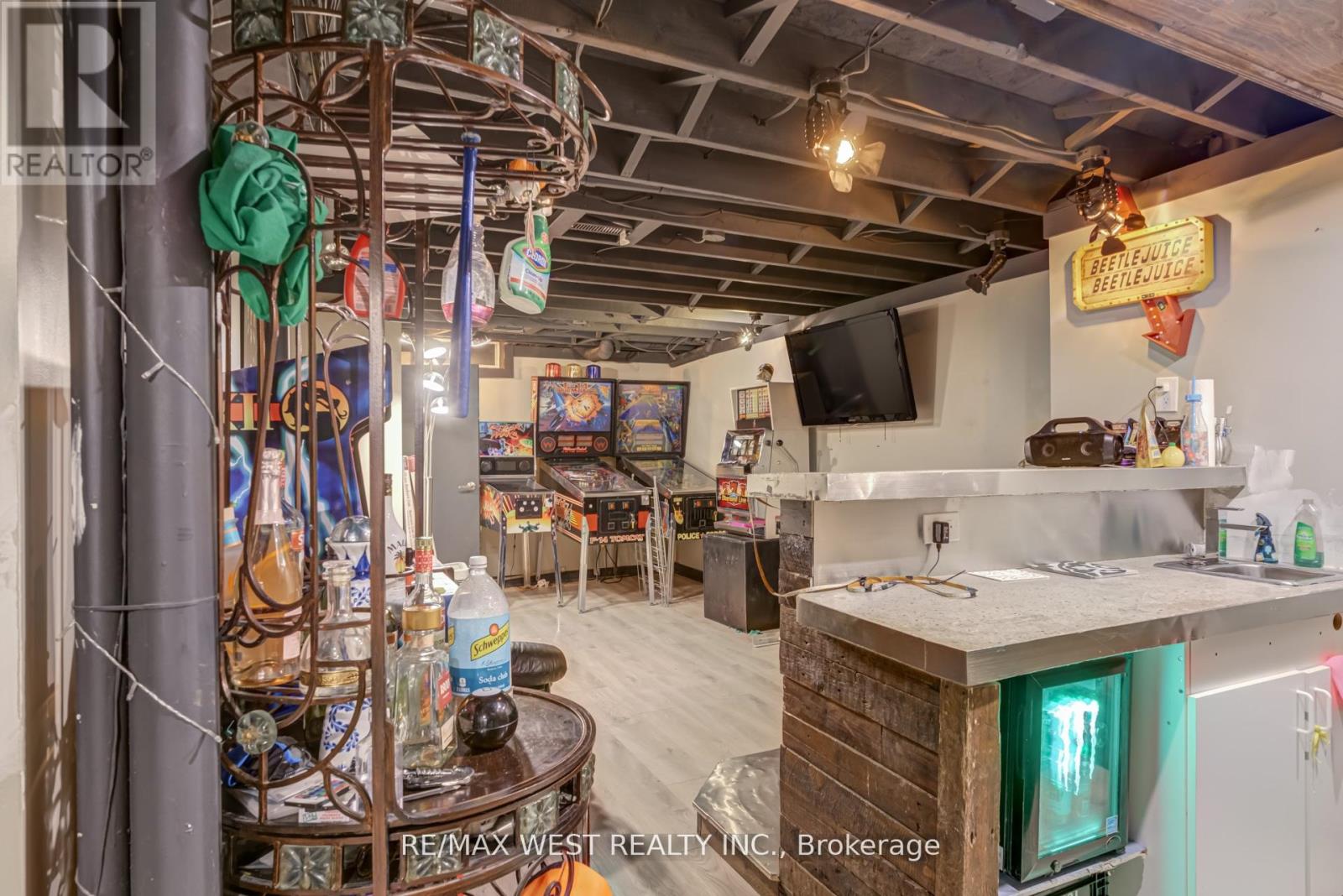 6 Mccreary Trail, Caledon, Ontario  L7E 2C8 - Photo 38 - W12470277