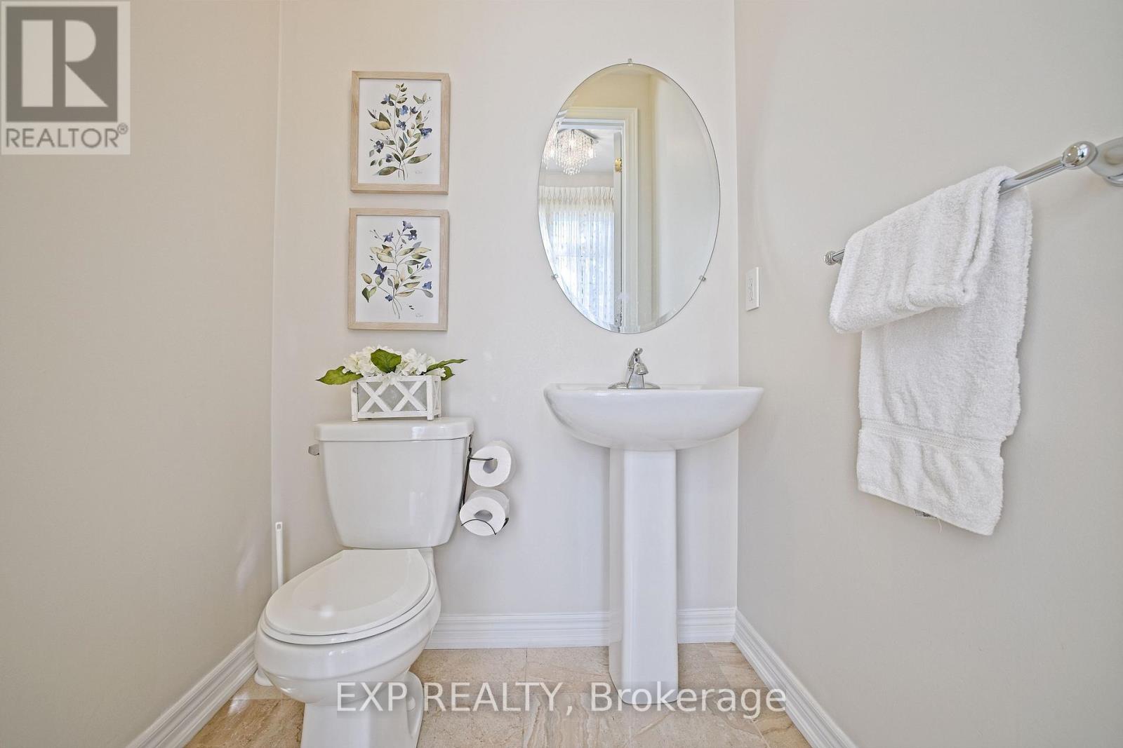 520 Dougall Avenue E, Caledon, Ontario  L7C 3Y8 - Photo 6 - W12523182