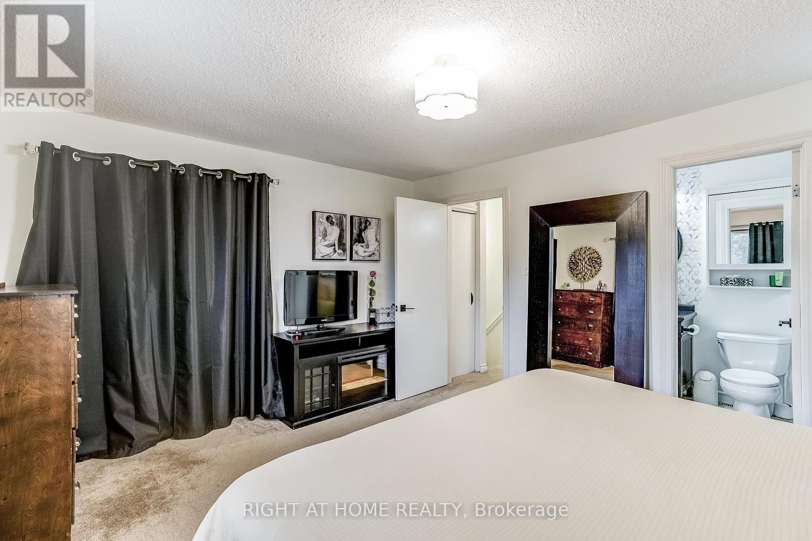 9 Aspen Court, Hamilton, Ontario  L8B 0A7 - Photo 21 - X12547220