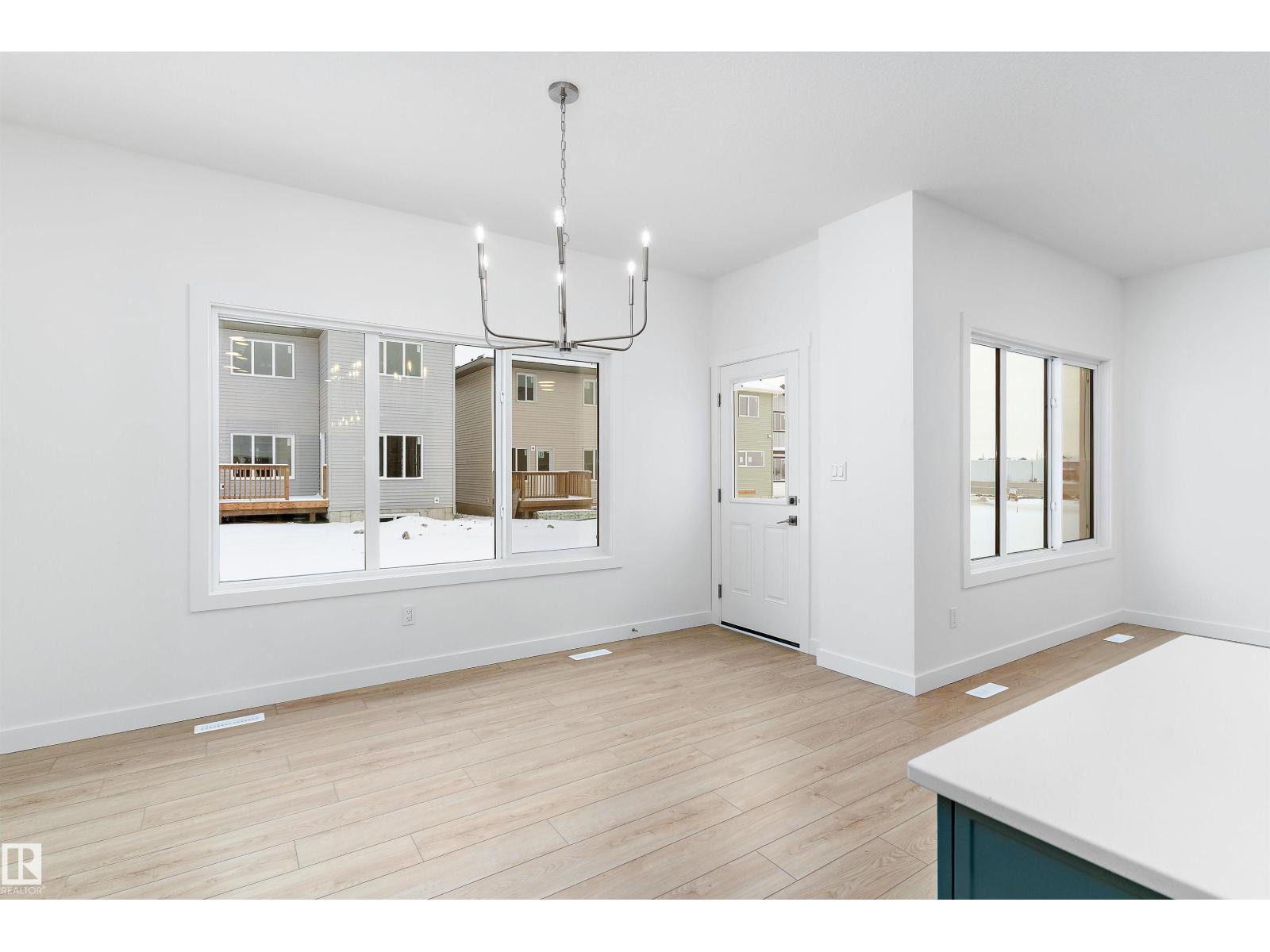 4015 208 St Nw, Edmonton, Alberta  T6M 3E4 - Photo 6 - E4468974