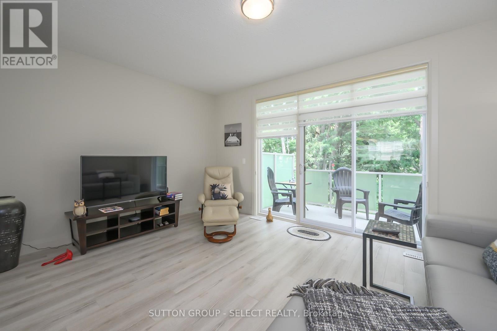 43 - 1040 Coronation Drive, London North, Ontario  N6G 0R8 - Photo 8 - X12664034