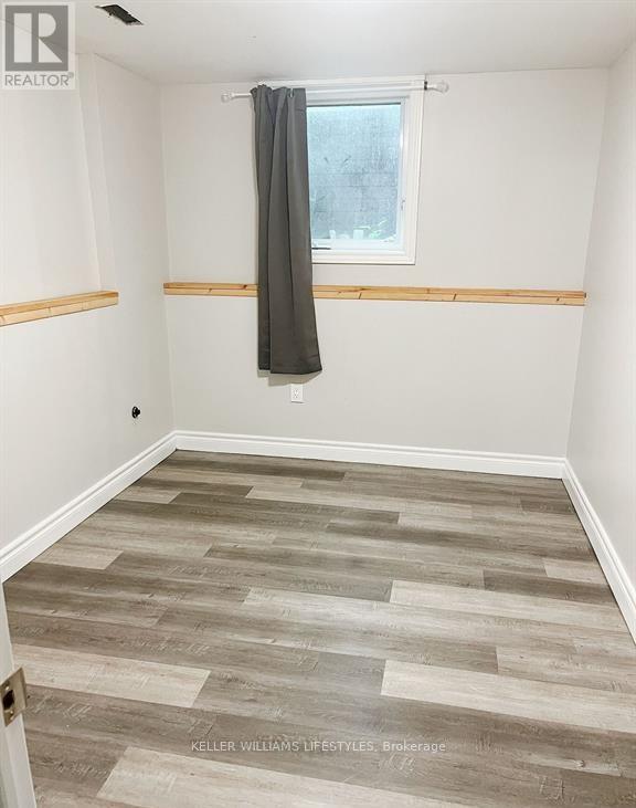 99 Walmer Gardens, London North, Ontario  N6G 4H1 - Photo 9 - X12664036