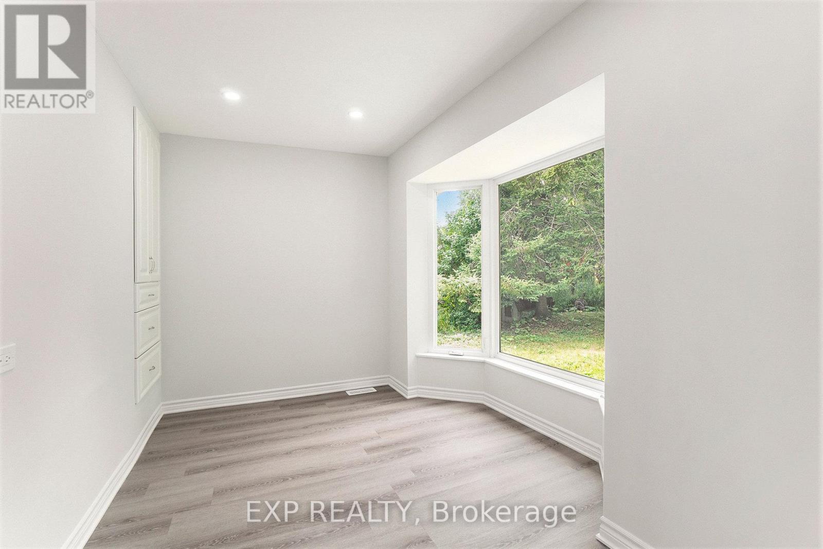 3854 Prince Of Wales Drive, Ottawa, Ontario  K2C 3H2 - Photo 16 - X12663884