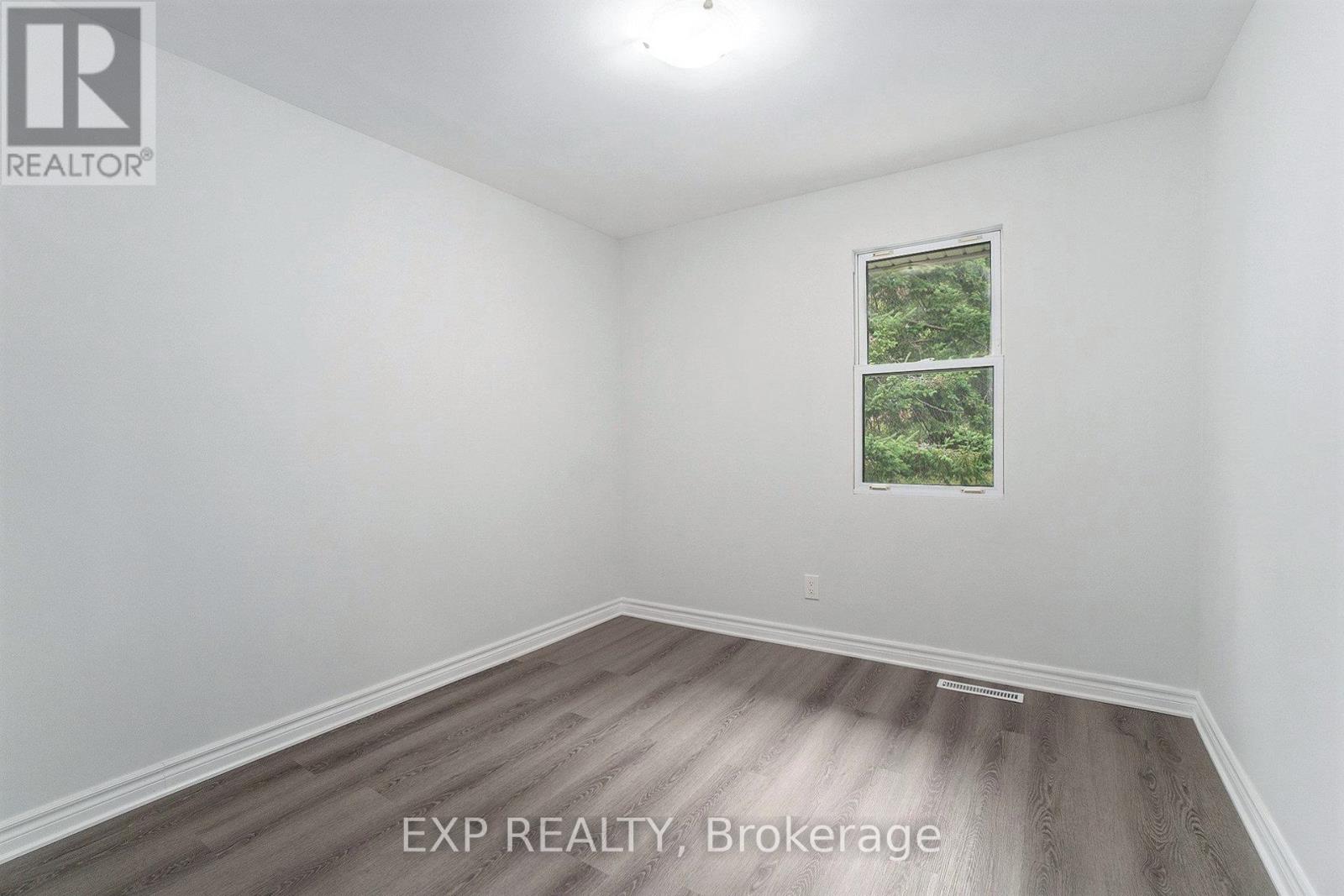 3854 Prince Of Wales Drive, Ottawa, Ontario  K2C 3H2 - Photo 24 - X12663884