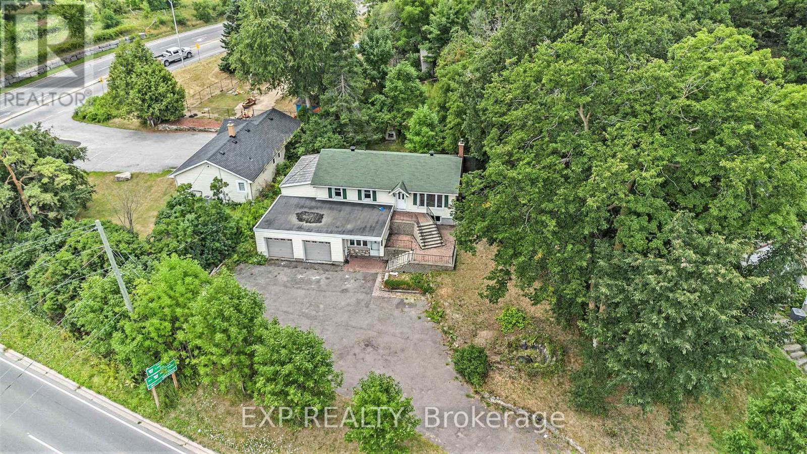 3854 Prince Of Wales Drive, Ottawa, Ontario  K2C 3H2 - Photo 37 - X12663884