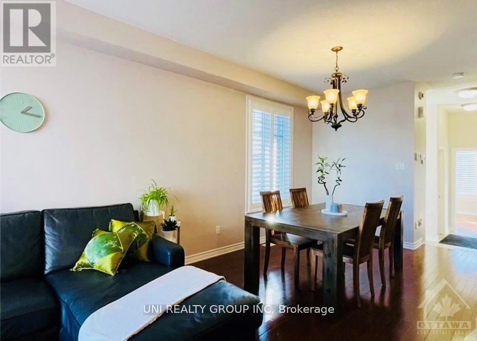 140 Abetti Ridge, Ottawa, Ontario  K2J 0Y6 - Photo 7 - X12664026