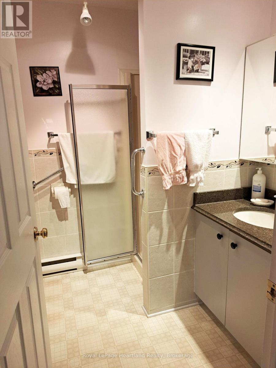 Photo 10 of 14 for 11-2 Stewart Street