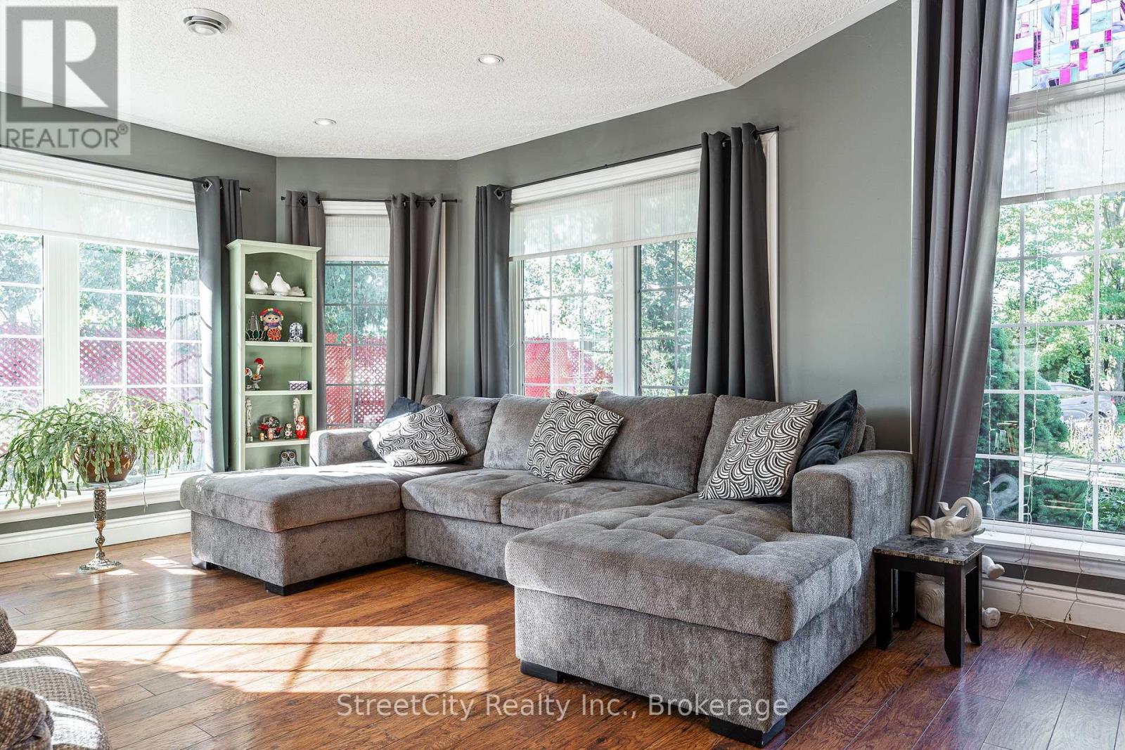 4303 119 Highway, Perth East, Ontario  N5A 6S2 - Photo 11 - X12438589