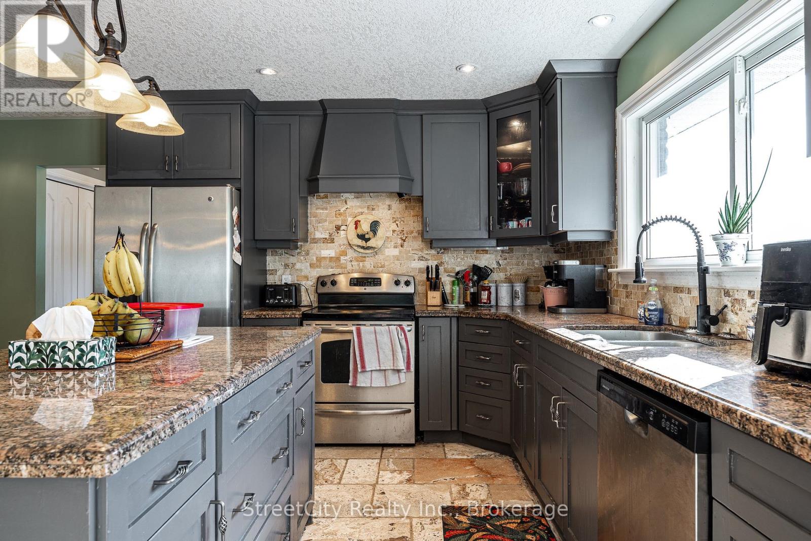 4303 119 Highway, Perth East, Ontario  N5A 6S2 - Photo 15 - X12438589