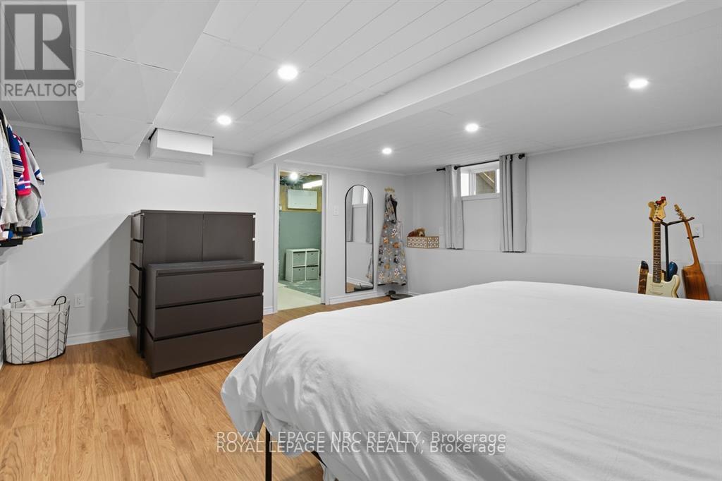 2459 Thompson Road, Niagara Falls, Ontario  L2E 6S4 - Photo 24 - X12664056