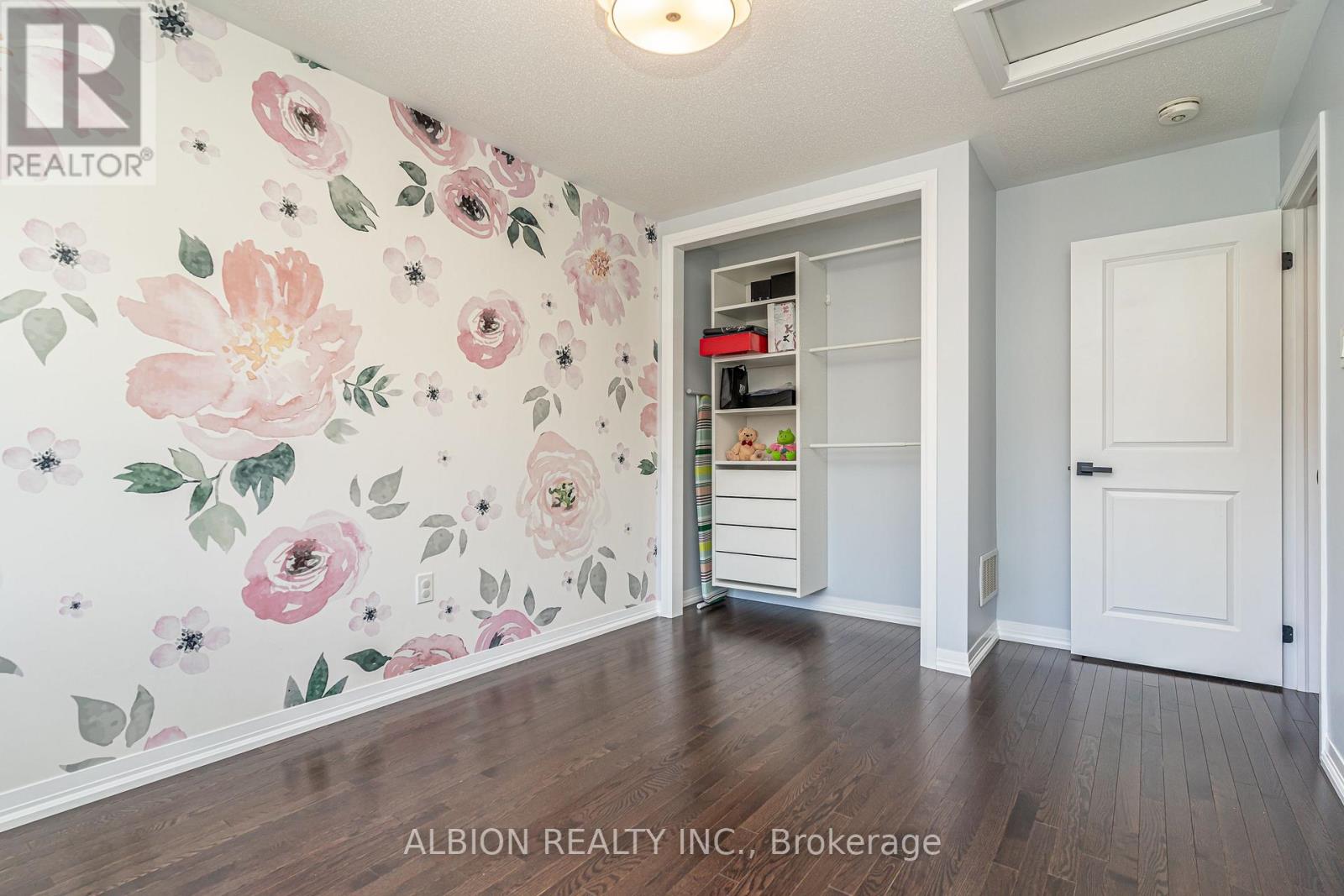 37 Donnan Drive, New Tecumseth, Ontario  L0G 1W0 - Photo 29 - N12559370