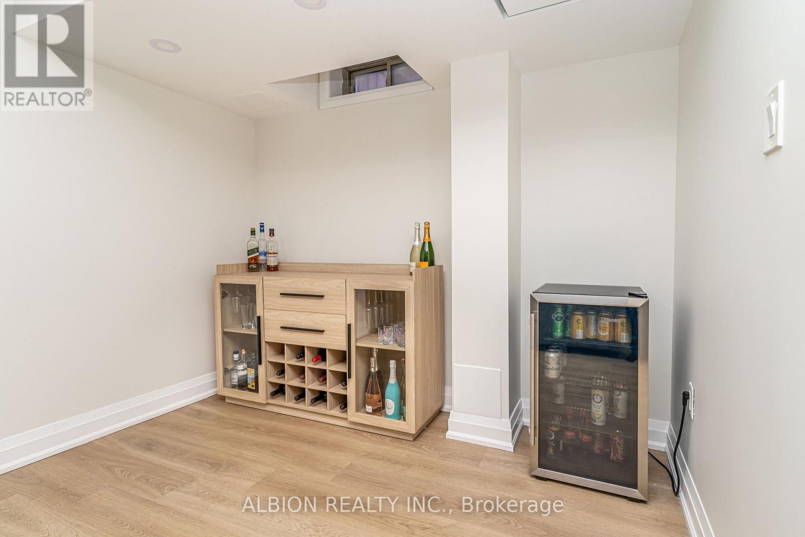 37 Donnan Drive, New Tecumseth, Ontario  L0G 1W0 - Photo 32 - N12559370