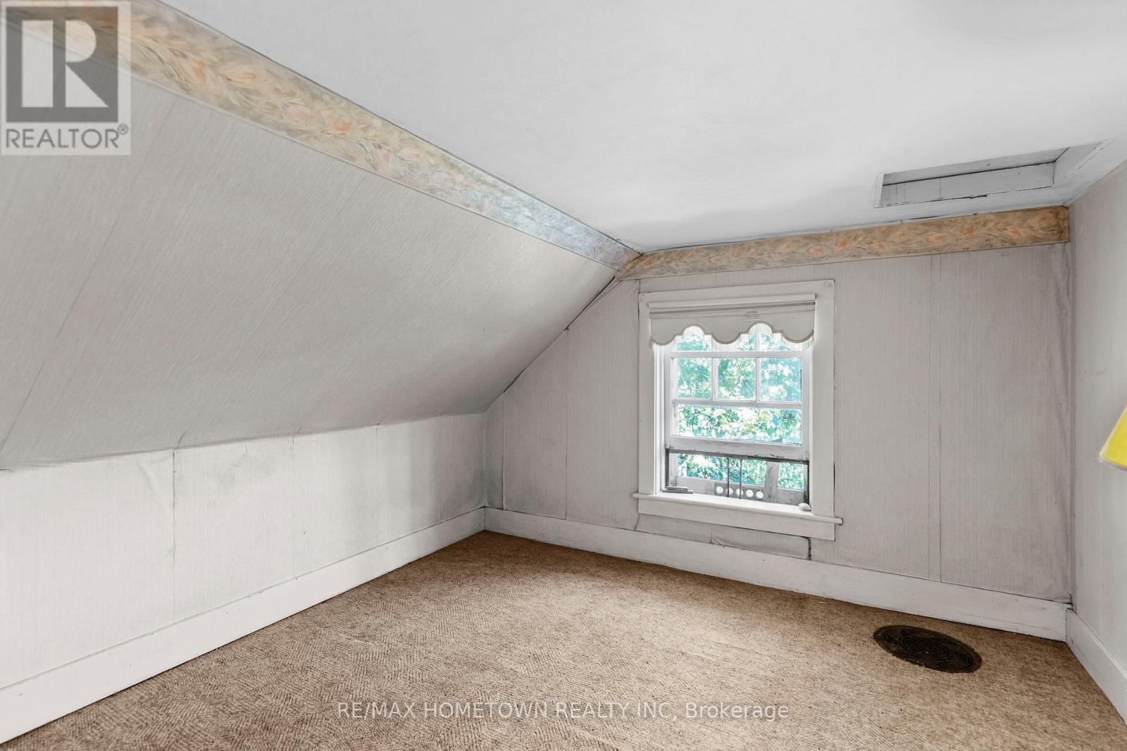 1554 County Road 2 Road, Front Of Yonge, Ontario K0E 1R0 - Photo 25 - X12663944